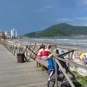  Alojamento de Acomodação e Pequeno-almoço Cama & Cafe